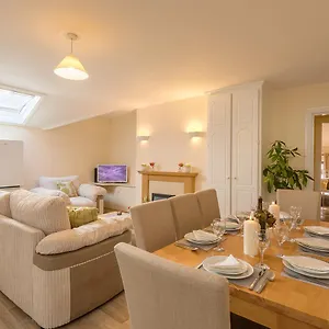 Apartment Center - 3 Minutes Walk To The Town Square
