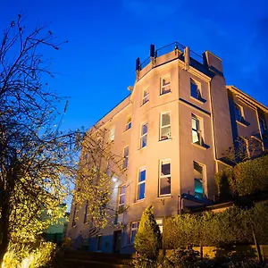 gabriel-house-guest-house.hotel-killarney.com/